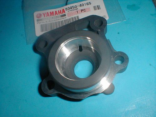 Yamaha water pump bearing housing 70 hp