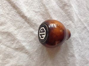 Original amco walnut gearshift knob used for early mgb mg parts