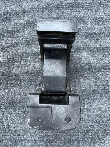 07-14 navigator expedition left driver rear power running board bracket hinge