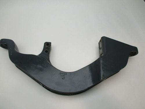 0914933 omc cobra sterndrive ford 5.8l front engine motor mount bracket