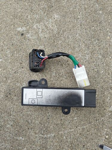 2015-19 subaru legacy outback driver side power seat control switch oem