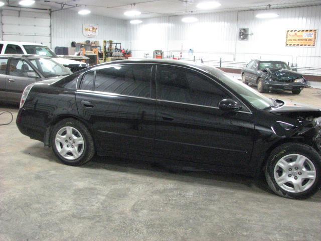 2002 nissan altima front door left