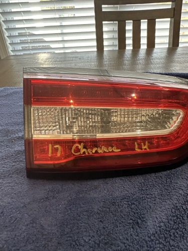 2017 jeep grand cherokee lh left drivers side led tail light used  oem