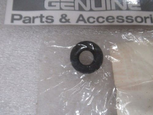 C74 genuine yamaha marine 93101-10m25 oil seal oem new factory boat parts