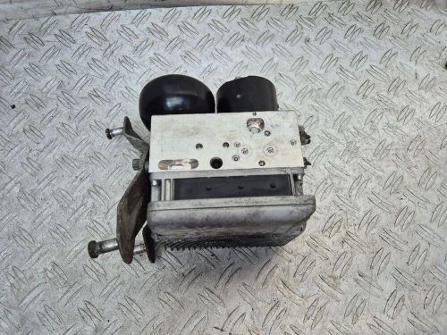 Mercedes-benz cls c219 2005 abs pump 0265960053 dlt48100