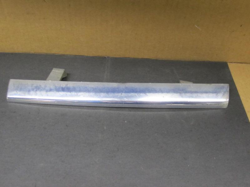 Volvo 240 molding moulding left oe # 13 12 619 chrome plastic used