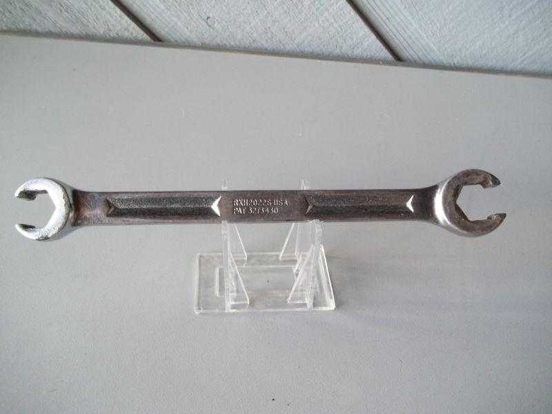 Snap-on  flare wrench 5/8" - 11/16"  fast shipping!