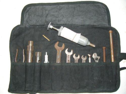 Jaguar e-type,xk 140,150  tool kit