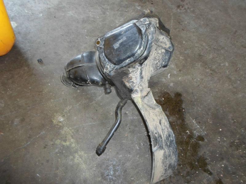 1990 suzuki dr250 air box intake breather airbox