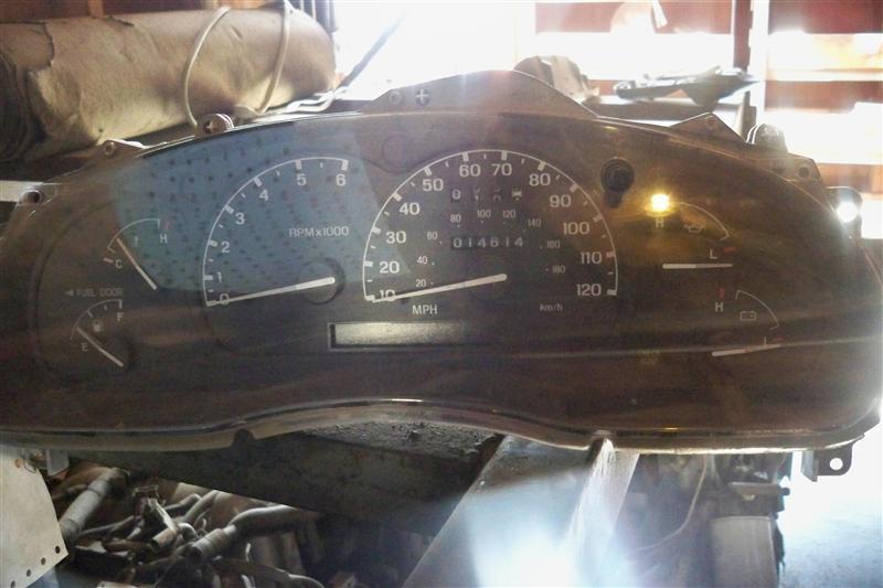 01 02 03 ford ranger speedometer cluster exc. electric vehicle mph tach cd0164