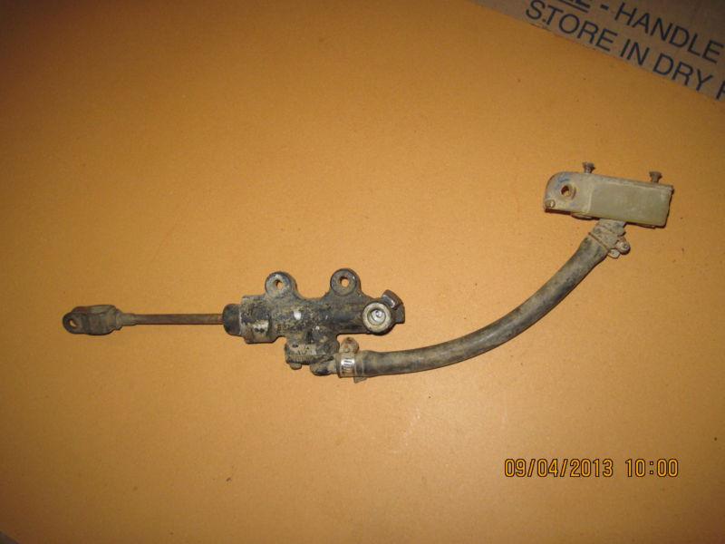 1985-92 suzuki lt250r lt250 lt 250 r 250r rear brake master cylinder & res