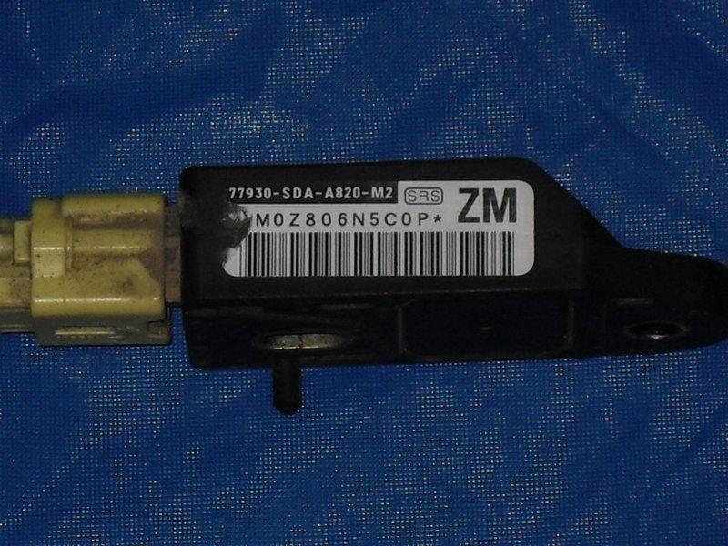  03 accord  airbag crash sensor front lh left side p/n:77930-sda-a820-m2 oem