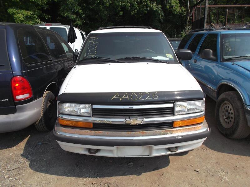 98 99 00 gmc envoy audio equipment 41817