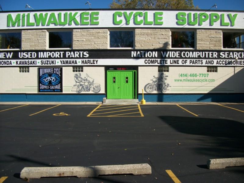 HARLEY DAVIDSON HD RIGHT SIDE SADDLE BAG LID HINGE BRACKET HARDWARE 90665-93 OEM, US $53.99, image 5