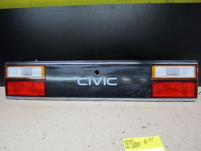 Honda civic sedan 86-87 1986-1987 rear tail panel rear center paner