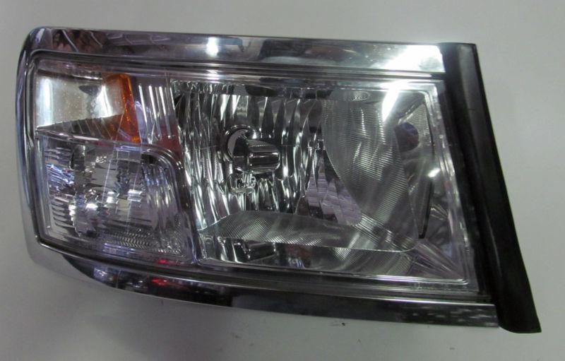 08 09 2010 2011 dodge dakota oem right headlight nice!