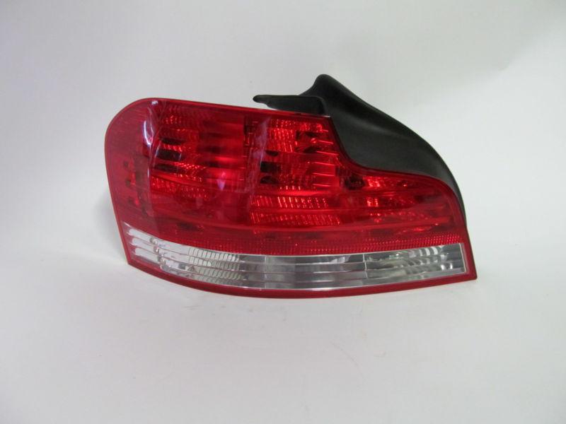 08 09 2010 2011 bmw 1 series 128i 135i oem left tail light nice!