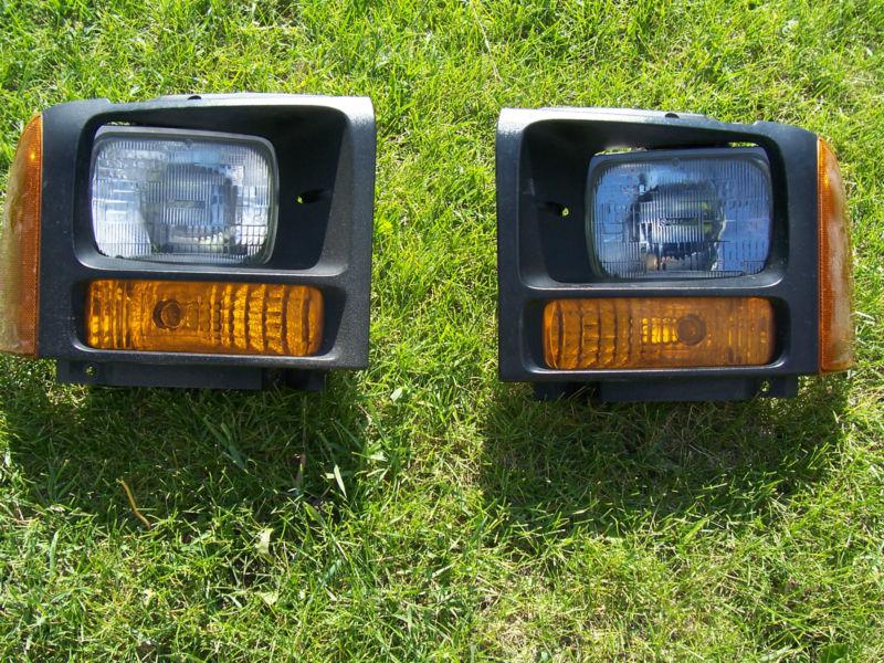 05-07 ford f250 f350 pair head lights sealed beam set everthing