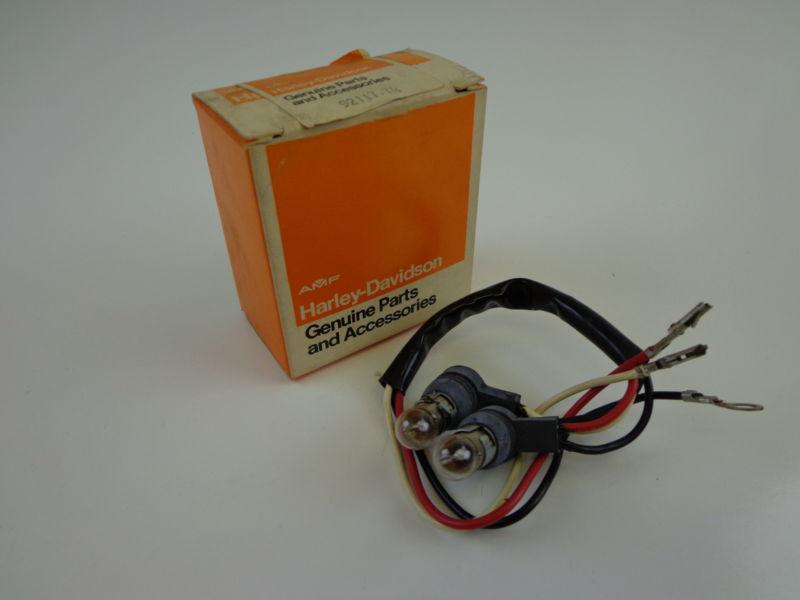 Harley davidson xlh 1000 tachometer socket w/ wire 92117-74
