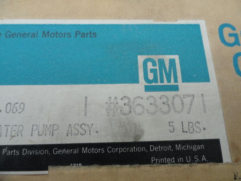 Cadillac nos gm water pump 3633071 60's