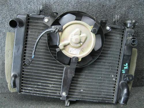 01 yamaha yzf r6 radiator & fan 57g