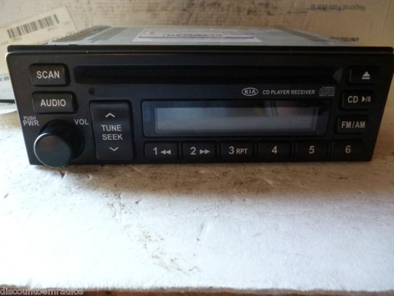 02-05 kia sedona radio am fm radio cd 1k5ad66860a *