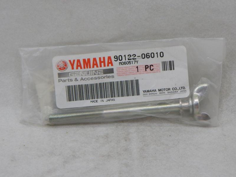 Yamaha 90122-06010 bolt *new