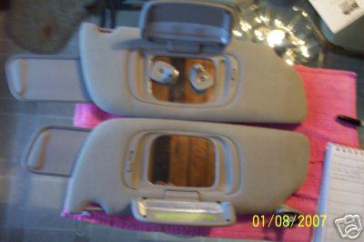 04 -jeep - loredo - sun visors w/lighted mirrors&clips