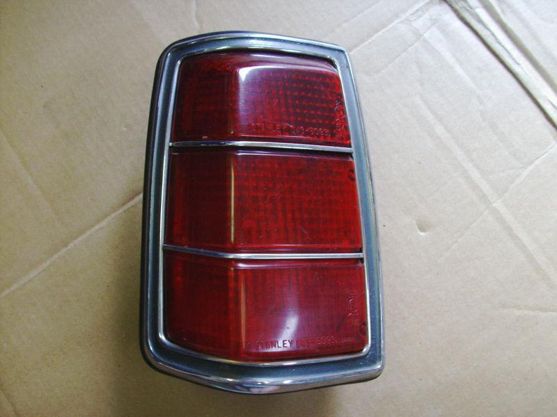 1974 1975 1976 honda civic tail light left nice no cracks 