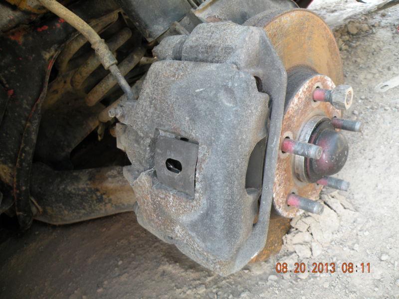 1994  ford mustang right front caliper front with bracket 195338