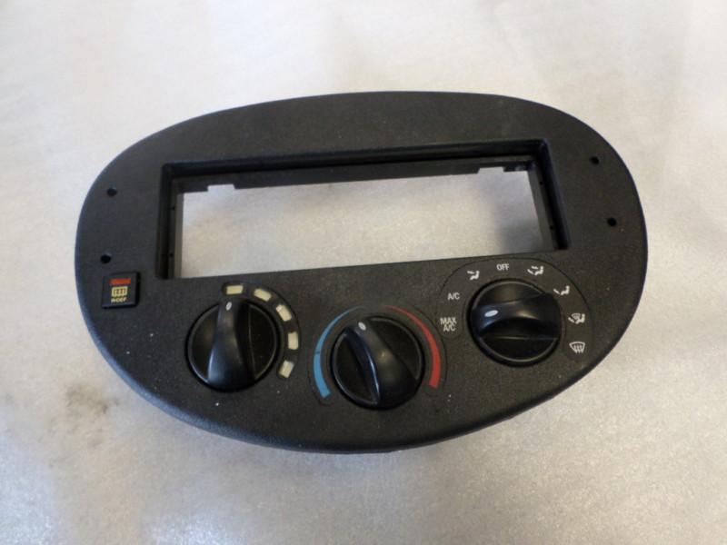 1997-2003 ford escort cd player dash mounting kit mount panel temp control