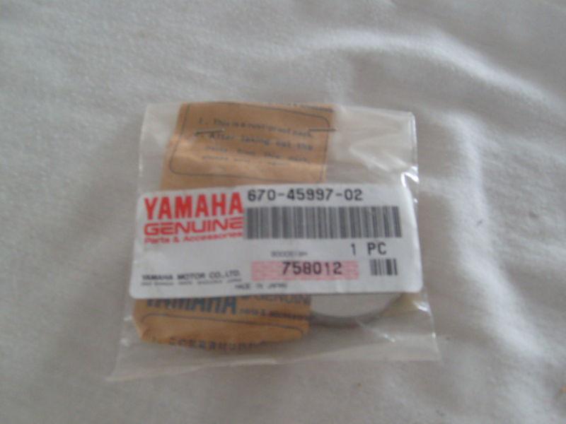 Yamaha outboard 40 50 lower case spacer new 670 48997 02