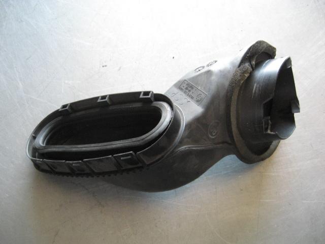 2000 bmw 528i rh cabin air intake tube