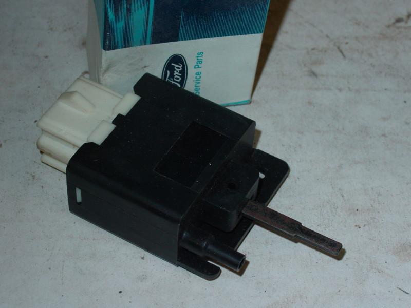 Ford nos switch e43z-18c621-a