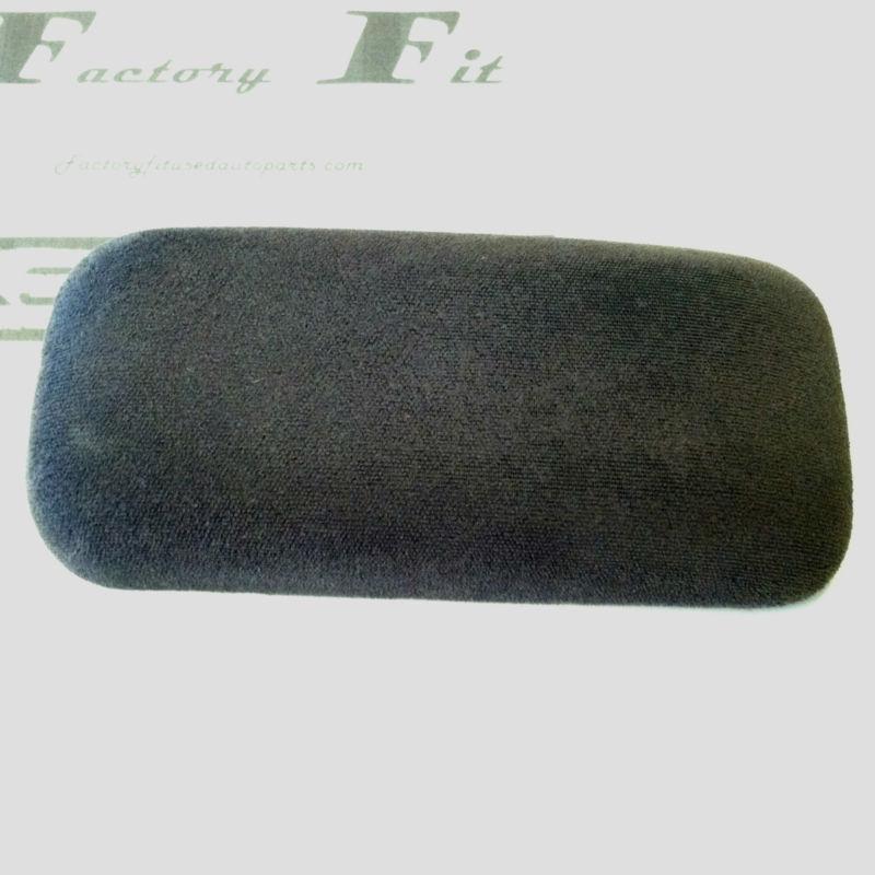 1996 - 2000 honda civic front console lid / arm rest (charcoal / black ) int k