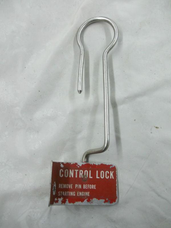 Misc aircraft control lock