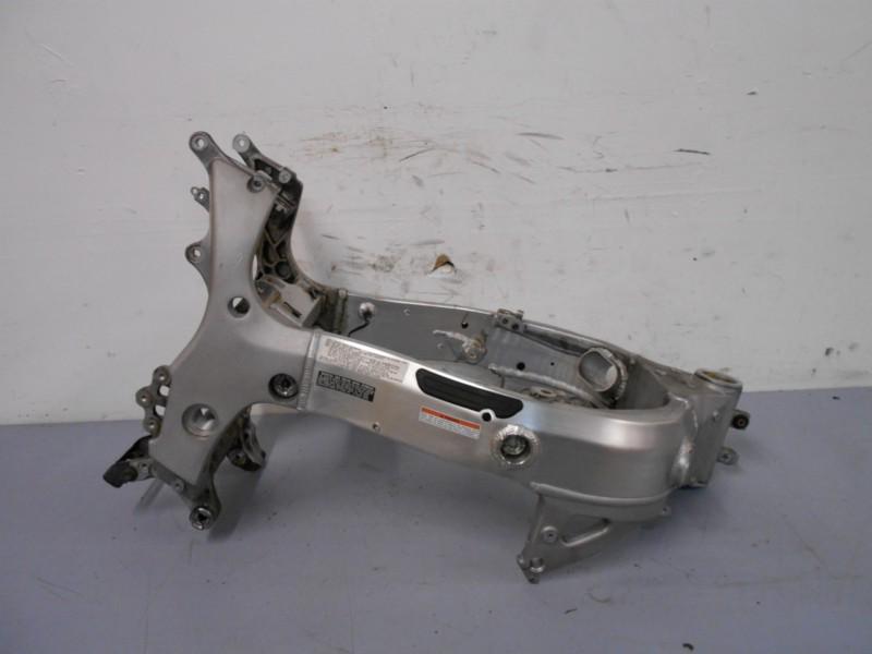 #5218 - 2003 03 04 05 06 07 suzuki hayabusa  frame chassis straight slvg