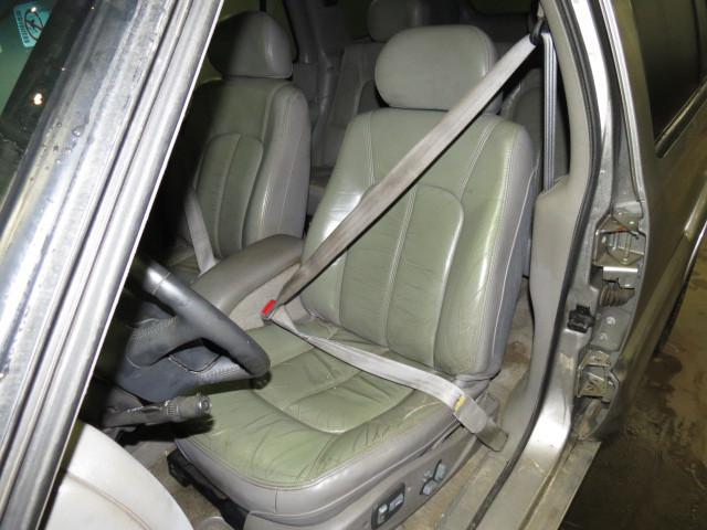 2000 oldsmobile bravada front driver seat belt & retractor only gray