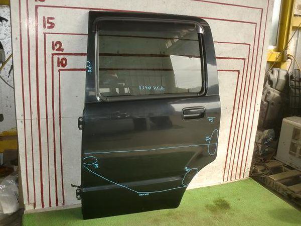 Suzuki wagon r 2004 rear left door assembly [4713400]