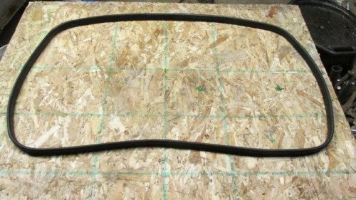 Geo tracker sidekick top rubber seal