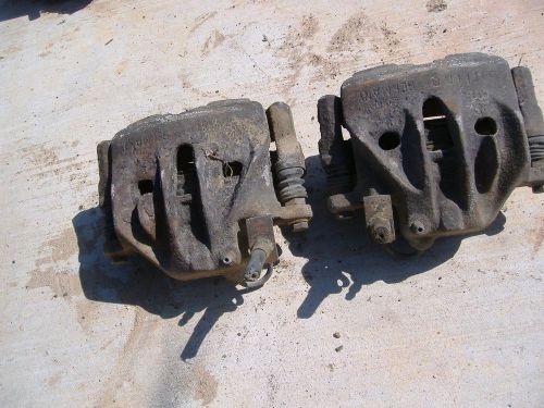 Vw vanagon front brake calipers 86 - 91 yr used rebuidable