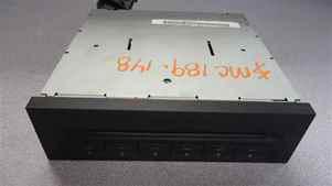 04 w211 mercedes e320 6 disc cd changer oem