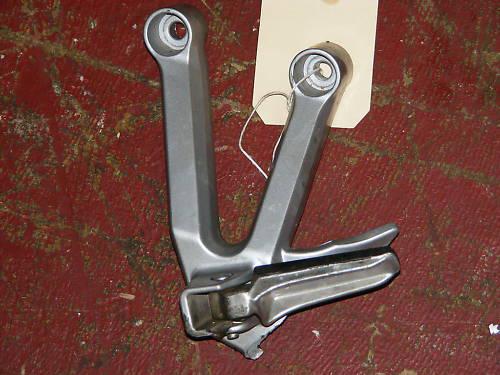 07 suzuki sv1000s sv 1000s rear foot bracket left