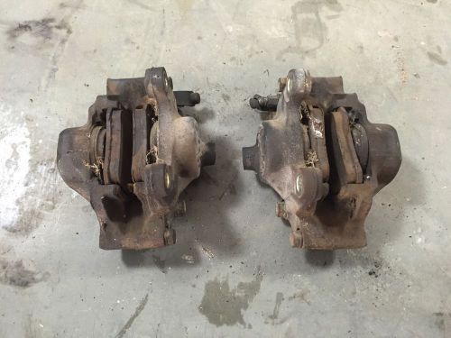 Mercedes w201 190e 190d rear brake calipers set with pads