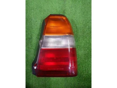 Toyota crown comfort 1995 rear left combination lamp [8615600]