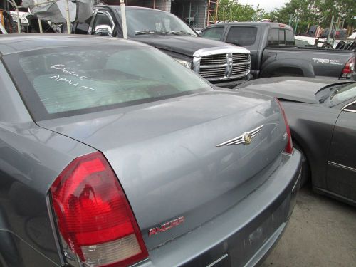 2005 2006 2007 chrysler 300 trunk deck lid