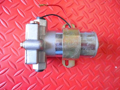 Electric high performance fuel pump red model 100 gph 7 psi  use w/o regulator