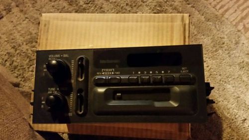 1995-2002 chevy tahoe silverado gmc sierra yukon am/fm/cass tape radio