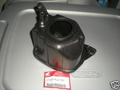 Nos honda ch150 air cleaner housing 17230-kj9-750