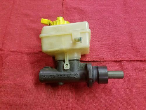 98-05 vw volkswagen beetle oem master cylinder and reservoir